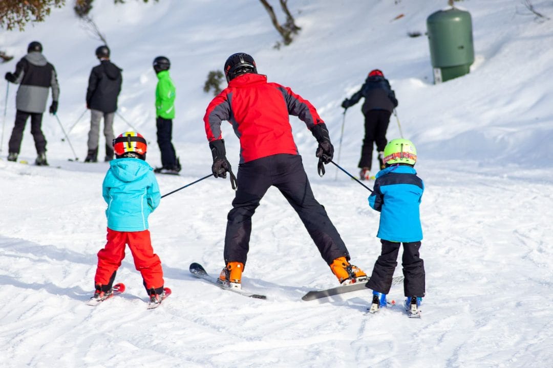 Wintersport betalen: de kosten die je pas op de piste ziet
